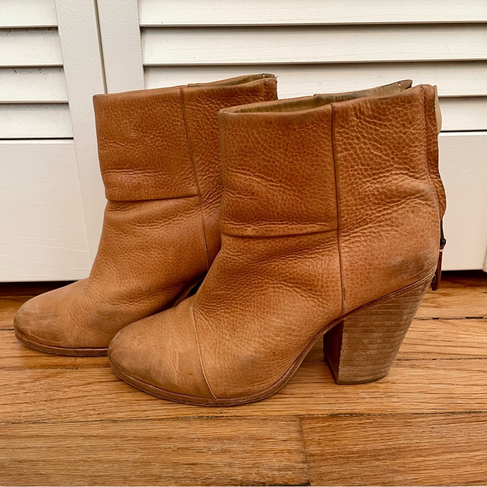 Rag & Bone Newbury Classic Tan Cognac Leather Ankle Boots Booties size 38.5
